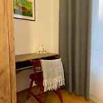 別荘 Ganzes Haus Mit Einer Terrasse, Garten Und Klimaanlage *