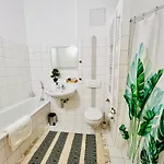 Ganzes Haus Mit Einer Terrasse, Garten Und Klimaanlage 別荘 コブレンツ