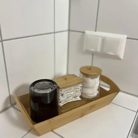 Ganzes Haus Mit Einer Terrasse, Garten Und Klimaanlage Hébergement de vacances