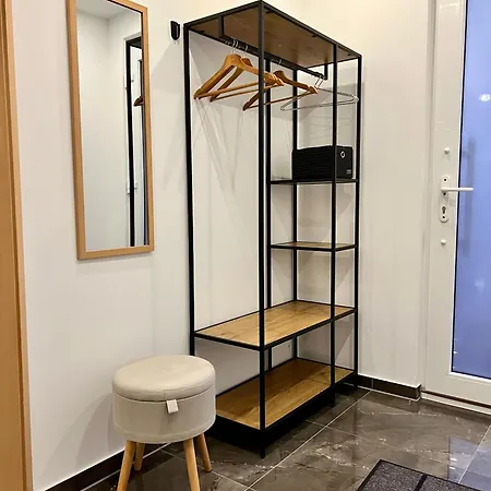 Ganzes Haus Mit Einer Terrasse, Garten Und Klimaanlage Hébergement de vacances Coblence