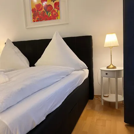 Ganzes Haus Mit Einer Terrasse, Garten Und Klimaanlage 코블렌츠