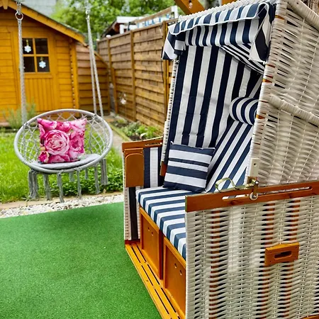 Ganzes Haus Mit Einer Terrasse, Garten Und Klimaanlage Coblence