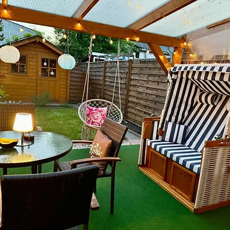 Ganzes Haus Mit Einer Terrasse, Garten Und Klimaanlage * コブレンツ