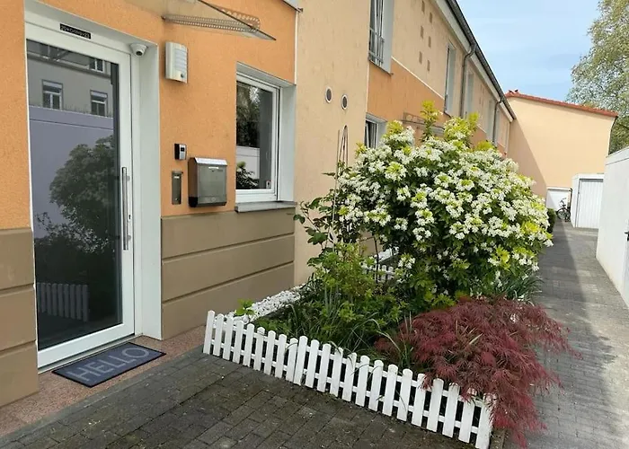 Ganzes Haus Mit Einer Terrasse, Garten Und Klimaanlage * Кобленц