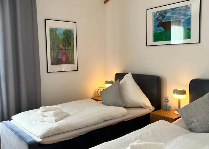 Дом отдыха Ganzes Haus Mit Einer Terrasse, Garten Und Klimaanlage Кобленц