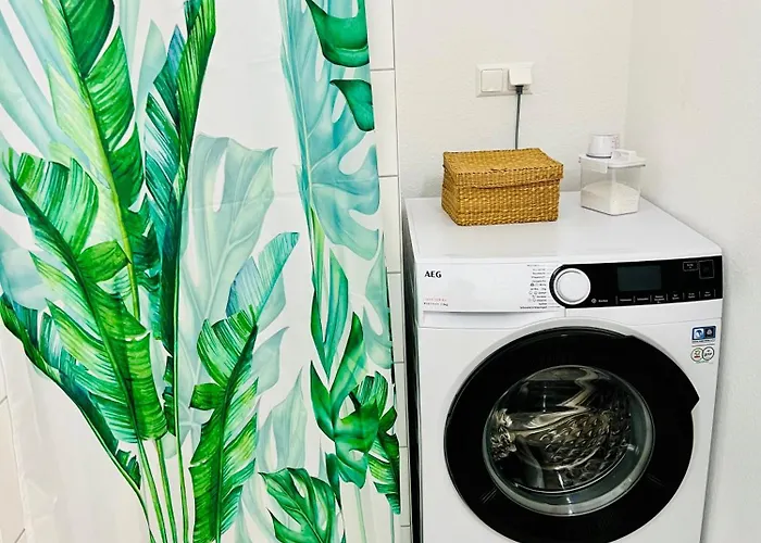 Дом отдыха Ganzes Haus Mit Einer Terrasse, Garten Und Klimaanlage